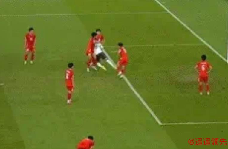 恶劣！越南球员拳击拜合拉木 拒不向中国道歉 另1人拳打脚踢逃红